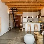 Homes Modern Cozy Townhouse With 2 Bedrooms And Patio In The Old Town * Portimão