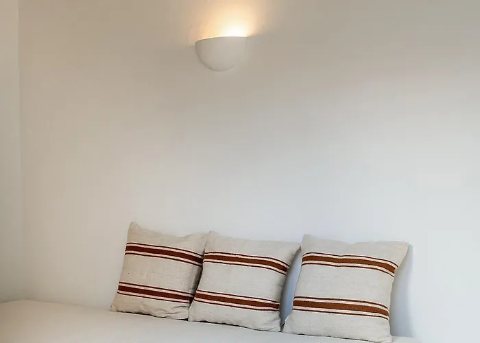 Ferienhaus Homes Modern Cozy Townhouse With 2 Bedrooms And Patio In The Old Town *