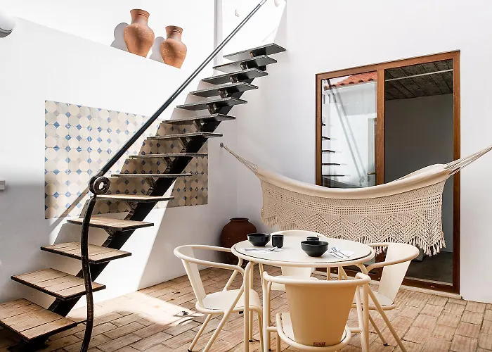 Homes Modern Cozy Townhouse With 2 Bedrooms And Patio In The Old Town Ferienhaus Portimão