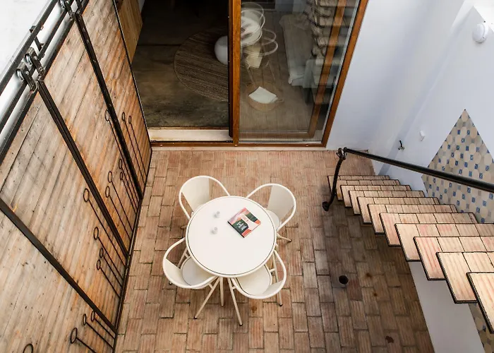 Homes Modern Cozy Townhouse With 2 Bedrooms And Patio In The Old Town * Portimão