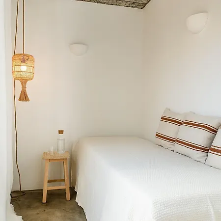 Homes Modern Cozy Townhouse With 2 Bedrooms And Patio In The Old Town Portimao